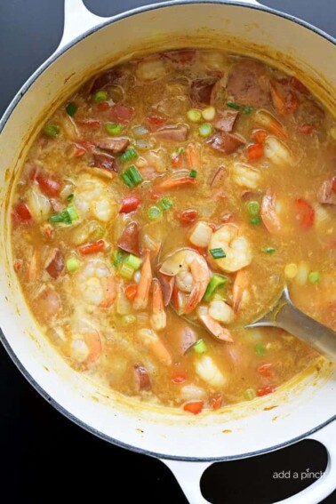 Shrimp and Sausage Gumbo Recipe - This Shrimp and Sausage Gumbo makes a delicious, quick and easy gumbo recipe! Ready in less than 30 minutes, this gumbo is great for weeknights and weekends! // addapinch.com